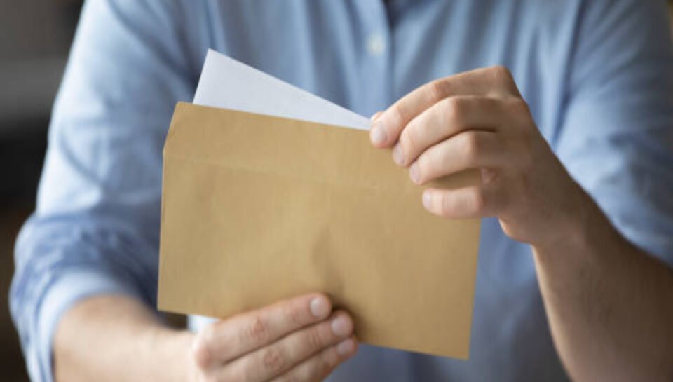 Establish the standards for postal compliance in envelope design. Hello InTech