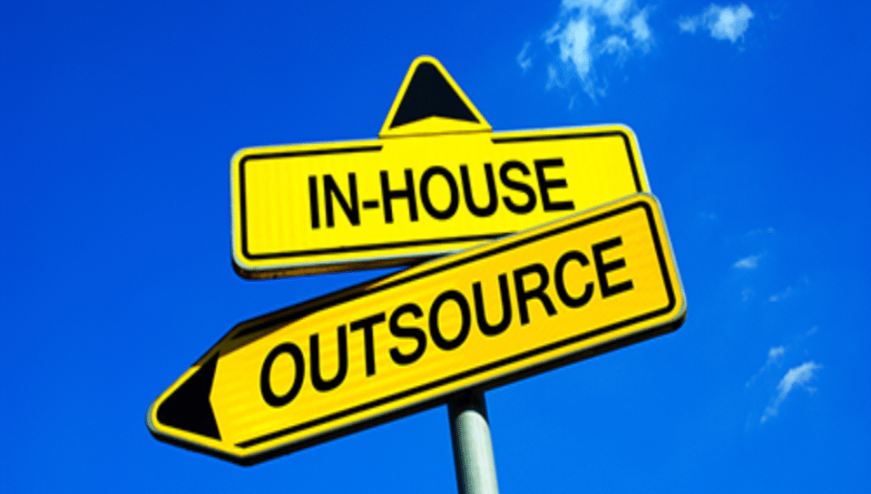 Should Indian businesses outsource web maintenance or manage it in-house? Hello InTech