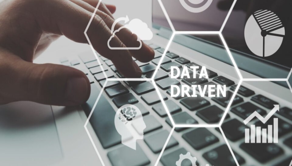Data-Driven Insights to Inform Future Redesigns of High-Usage Government Apps. Hello InTech