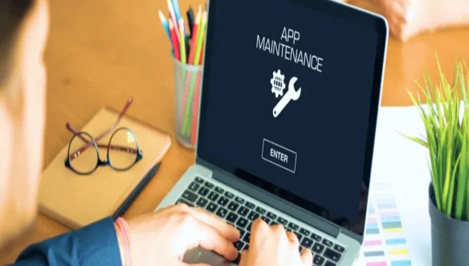 How does automated monitoring support application maintenance? Hello InTech
