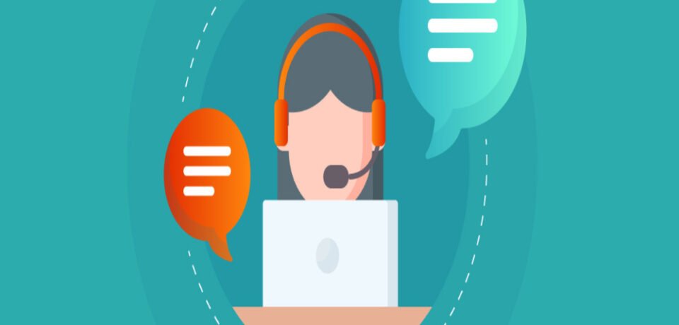 Describe the effectiveness of hybrid models combining live chat and phone support Hello Intech
